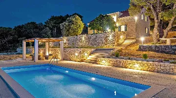 Villa with Sea Views in Pučišća (Sleeps 12)