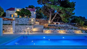 Villa with Sea Views in Pučišća (Sleeps 12)