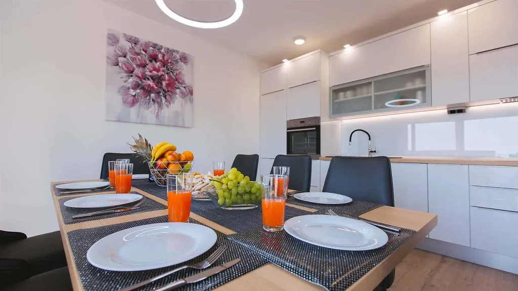 4-Bedroom Sea-View Villa in Klis