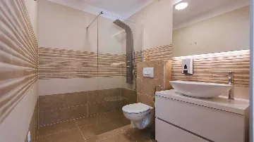 4-Bedroom Sea-View Villa in Klis