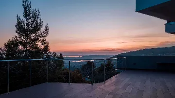 4-Bedroom Sea-View Villa in Klis