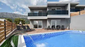 Modern Villa with Private Pool in Klis