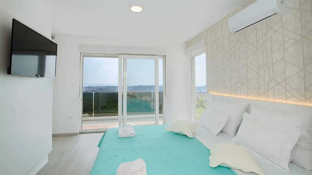 Modern Villa with Private Pool in Klis
