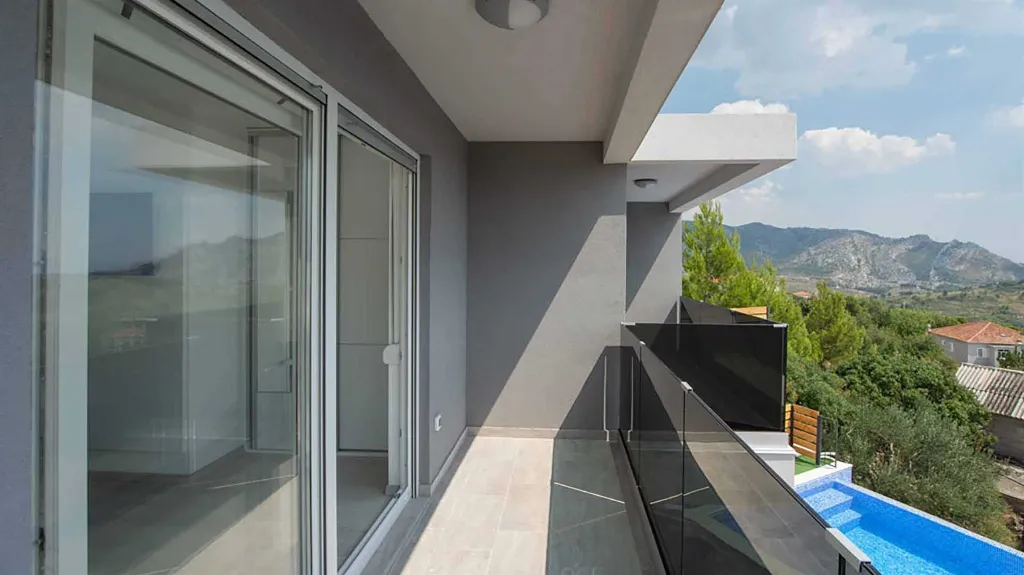 Modern Villa with Private Pool in Klis