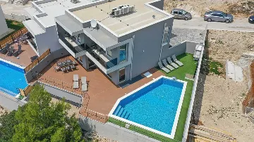 Villa Complex in Klis for Up to 16 Guests