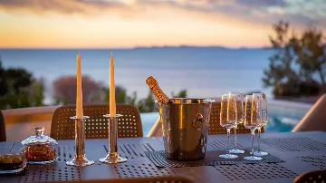 4-Bedroom Villa in Primošten Burnji for Up to 10