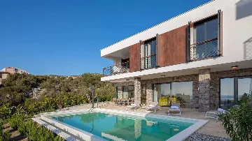 Villa with Sea Views in Primošten Burnji