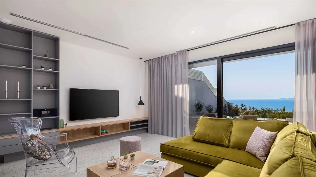 Villa with Sea Views in Primošten Burnji