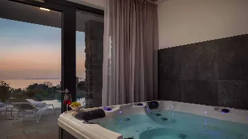 Villa with Sea Views in Primošten Burnji