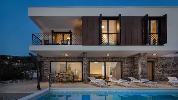 Villa with Sea Views in Primošten Burnji