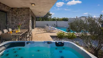 Villa in Primošten Burnji with Pool & Sea Views