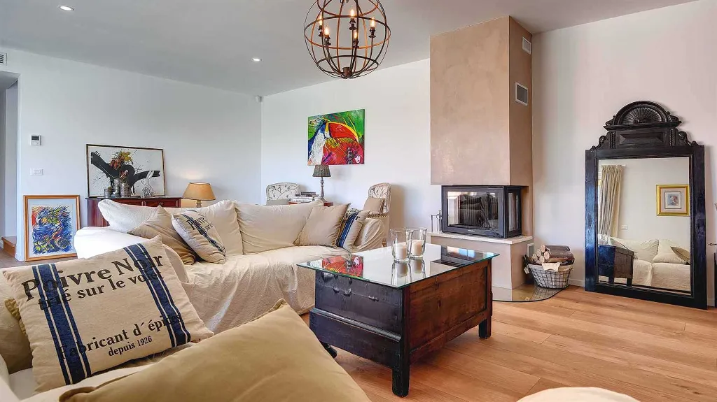 Tinjan 4-Bedroom Villa for 8 Guests, Croatia