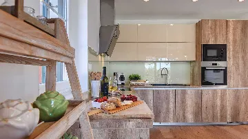 Tinjan 4-Bedroom Villa for 8 Guests, Croatia