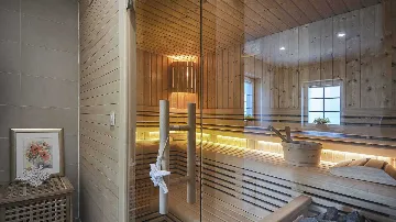 Tinjan 4-Bedroom Villa for 8 Guests, Croatia