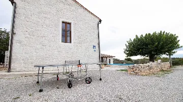4-Bedroom Villa in Sveti Lovreč for 8 Guests