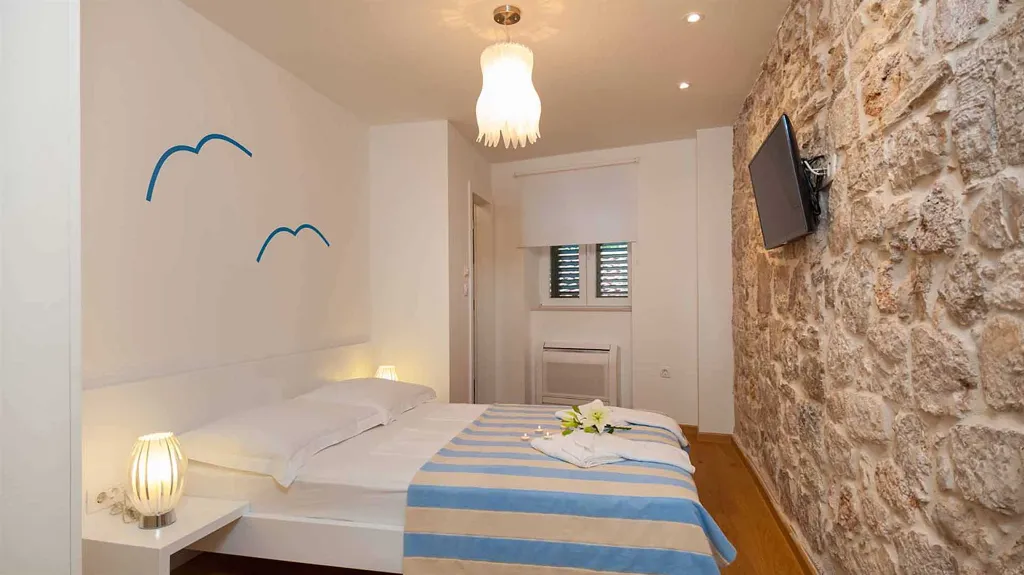 Stone Villa with Pool in Bol for 9 Guests