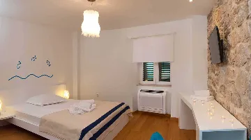 Stone Villa with Pool in Bol for 9 Guests