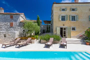 Heritage Villa in Višnjan for 8 Guests
