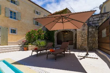 Heritage Villa in Višnjan for 8 Guests