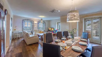 Heritage Villa in Višnjan for 8 Guests