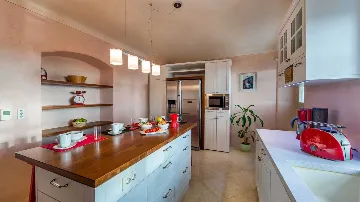 Heritage Villa in Višnjan for 8 Guests