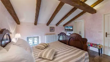 Heritage Villa in Višnjan for 8 Guests