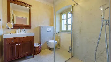Heritage Villa in Višnjan for 8 Guests