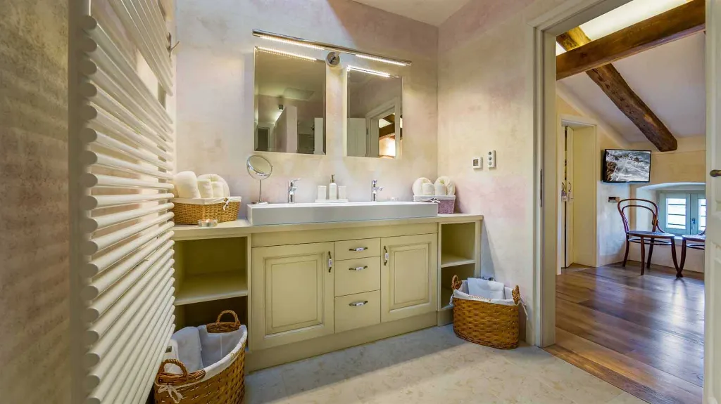 Heritage Villa in Višnjan for 8 Guests