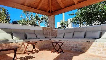 Stone Villa with Infinity Pool & Sea View in Hvar