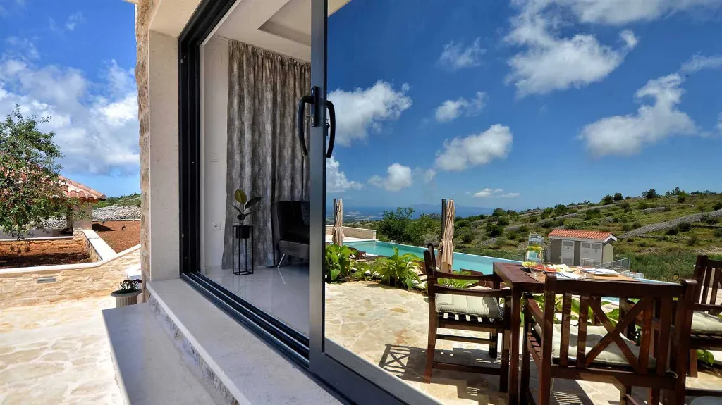 Stone Villa with Infinity Pool & Sea View in Hvar