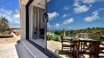 Stone Villa with Infinity Pool & Sea View in Hvar