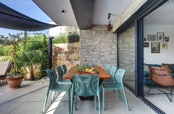 3-Bedroom Villa with Pool in Pula