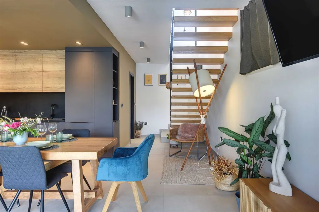 3-Bedroom Villa with Pool in Pula