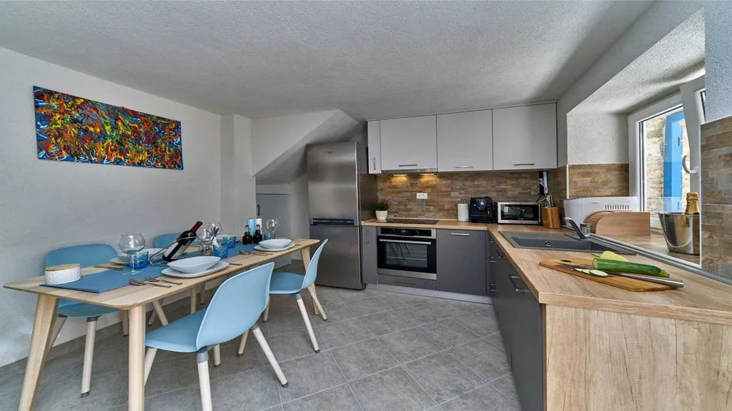 2-Bedroom Villa in Šolta with Private Jacuzzi