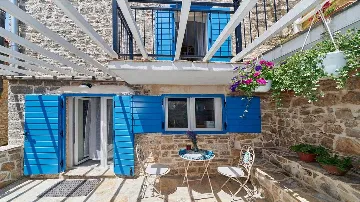 2-Bedroom Villa in Šolta with Private Jacuzzi