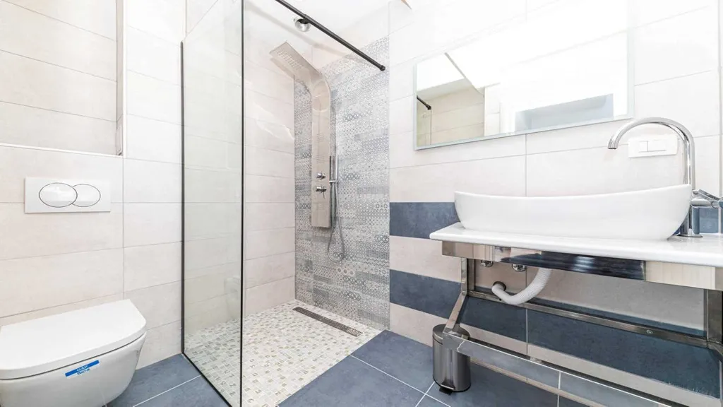 Seget Gornji Villa with Pool & View of Trogir