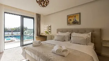 Villa in Kaštel Novi for 7 Guests