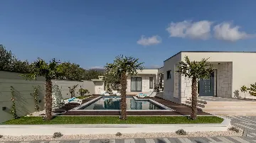 Villa in Kaštel Novi for 7 Guests