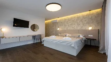 Kaštel Stari Villa for Up to 10 Guests with Pool