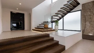 Kaštel Stari Villa for Up to 10 Guests with Pool