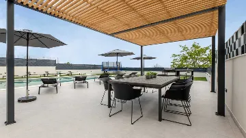 Kaštel Stari Villa for Up to 10 Guests with Pool