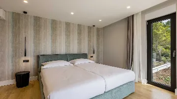 3-Bedroom Modern Villa in Pijavičino with Sea Views