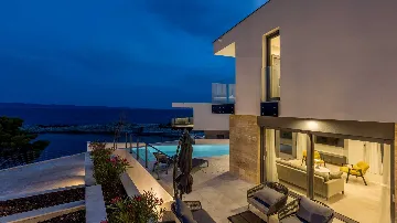3-Bedroom Modern Villa in Pijavičino with Sea Views