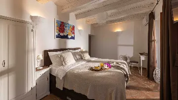 4-Bedroom Villa in Molunat (Sleeps 8)