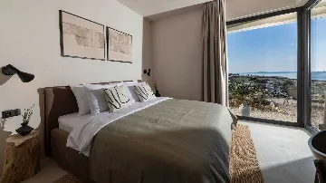 4-Bedroom Villa in Povljana for Up to 10 Guests