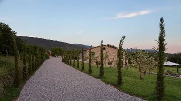 4-Bedroom Villa in Boljun for Up to 8 Guests