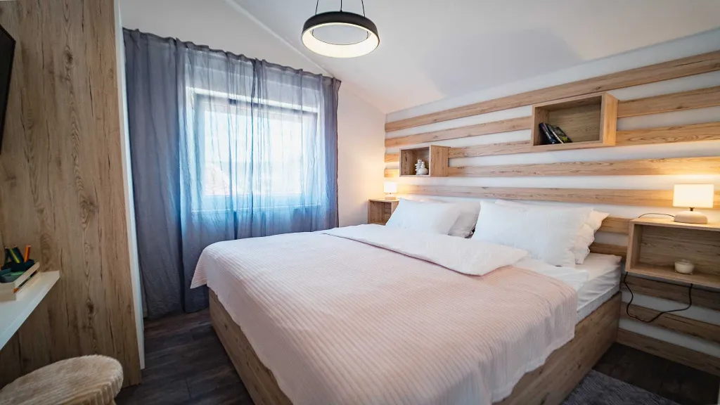 3-Bedroom Villa in Ražanj for Up to 8 Guests