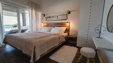 3-Bedroom Villa in Ražanj for Up to 8 Guests