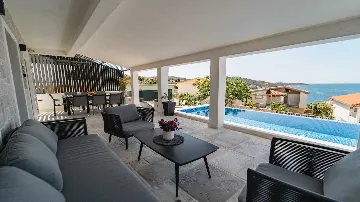 3-Bedroom Villa in Ražanj for Up to 8 Guests