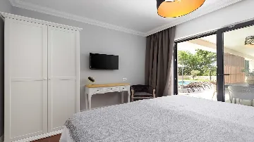 Butkovići 3-Bedroom Villa with Outdoor Pool